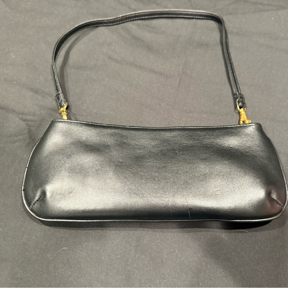 The FIND Black Leather Shoulder Bag NWOT - Picture 2 of 14